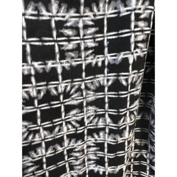 Black‎ & White Abstract Print Sleeveless Tank Top By Gap - Picture 3 of 4
